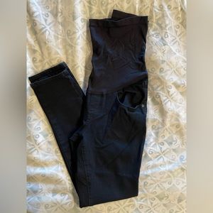 Luxe Essential Denim Maternity Skinny Jean Black Over the Bump Waistband